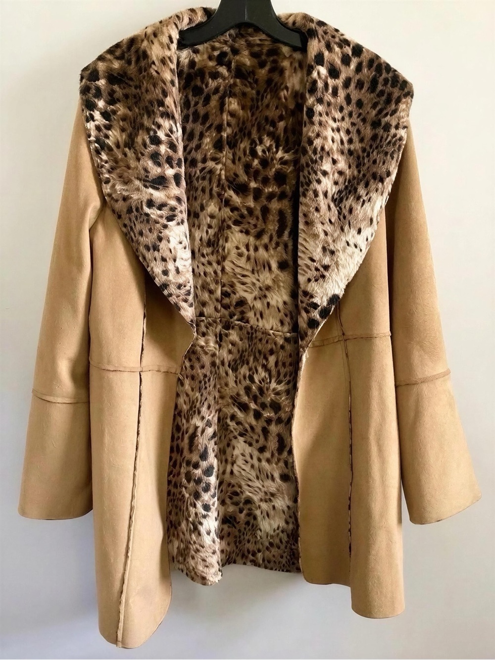 Vintage Tan  Suede Coat with Leopard-Print Faux Fur Lining